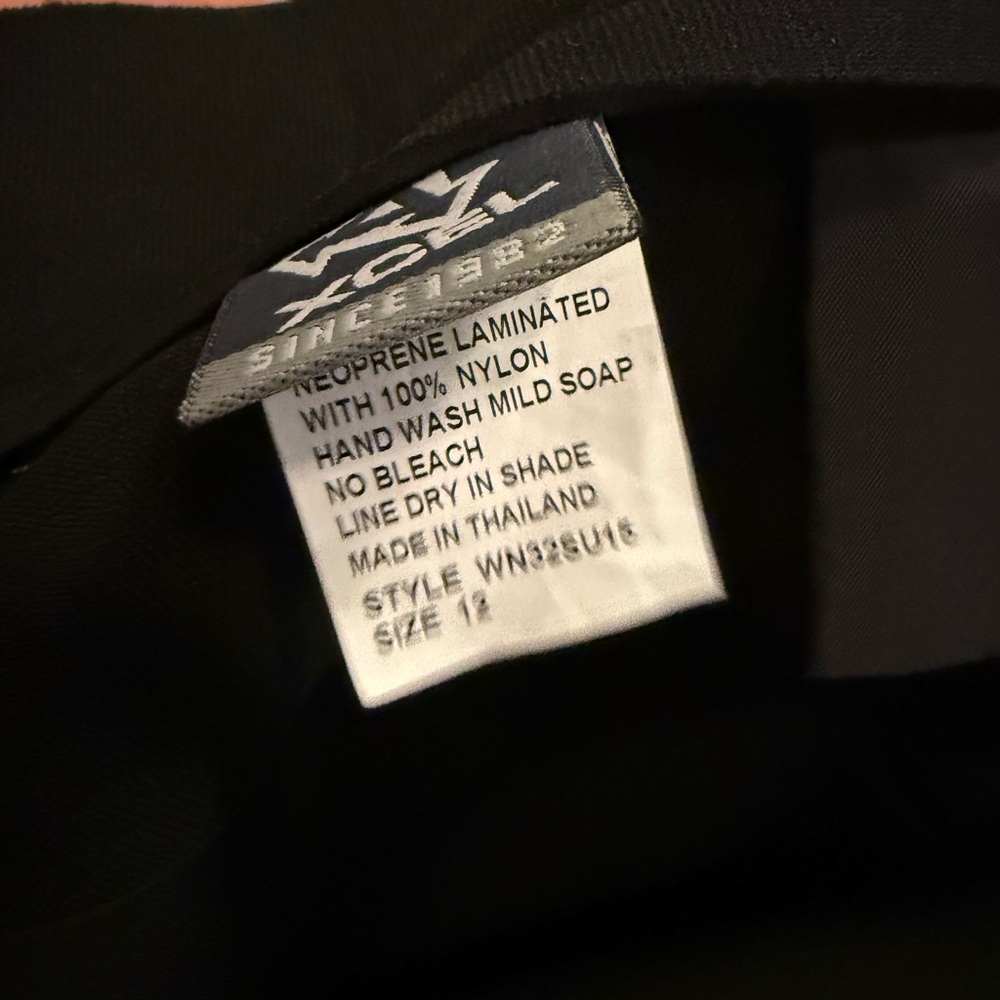 Xcel Women’s Full 3/2 Wetsuit Size 12 - Picture 9 of 10